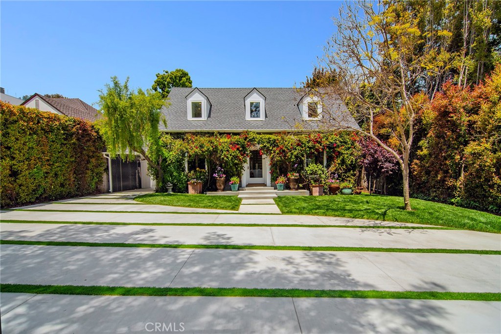 a sign board on the side of a road