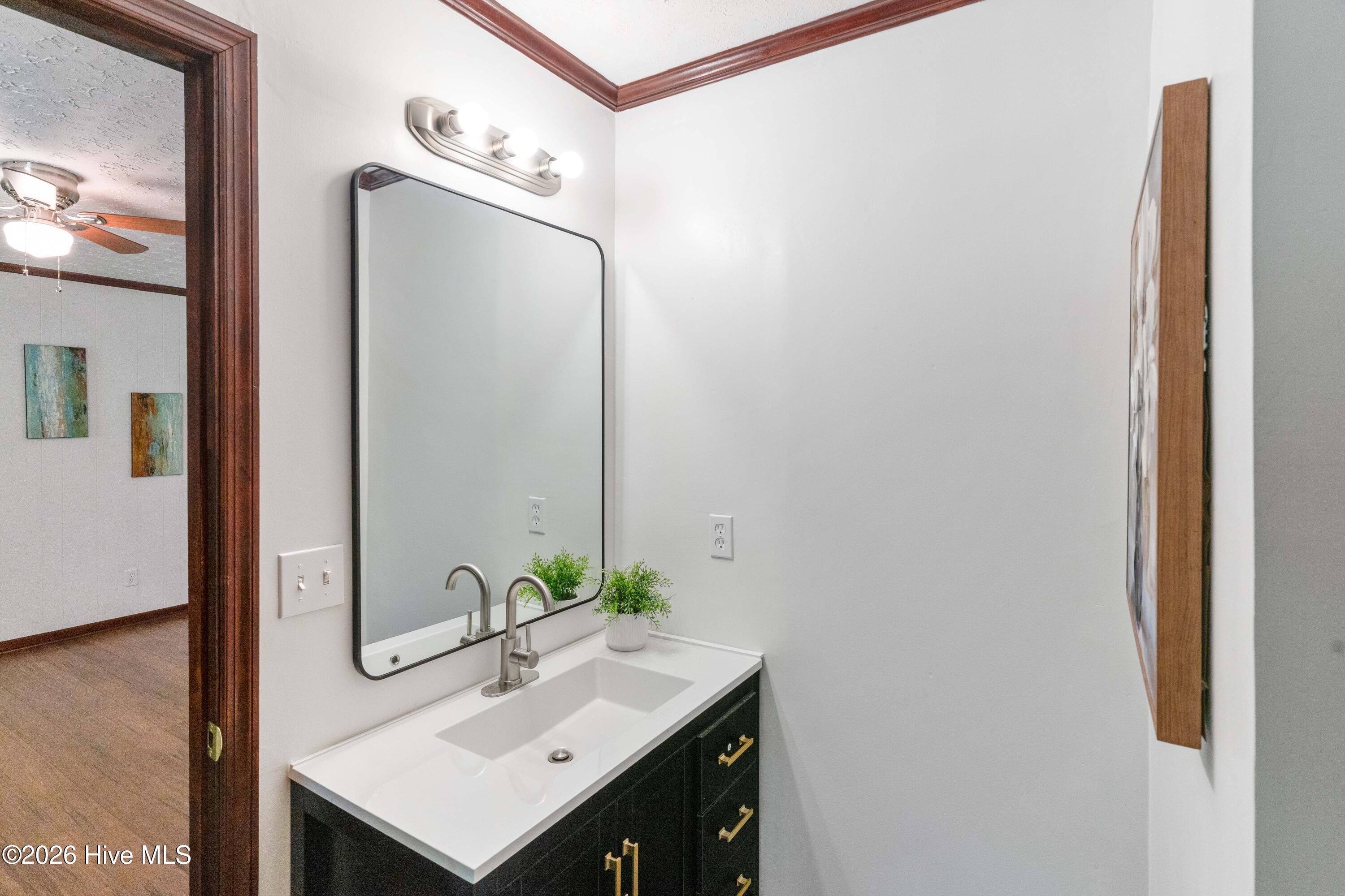 130 Skull Shoals Road Washington, GA 30673 - Photo 18 of 48 Primary Bathroom