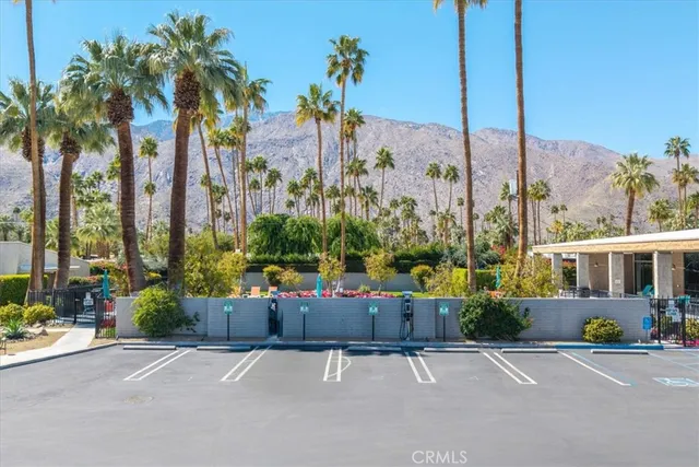 $479,000 | 1111 East Ramon Road, Unit 51, Palm Springs, CA 92264