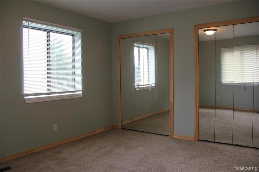 6287 Wreckenridge Road Flint, MI 48532 - Photo 11 of 34