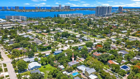 $625,000 | 315 Hawthorne Drive, Lake Park, FL 33403