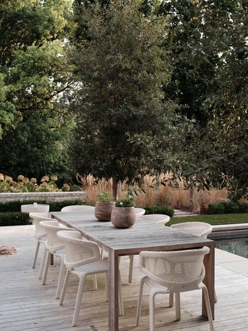 a view of outdoor space