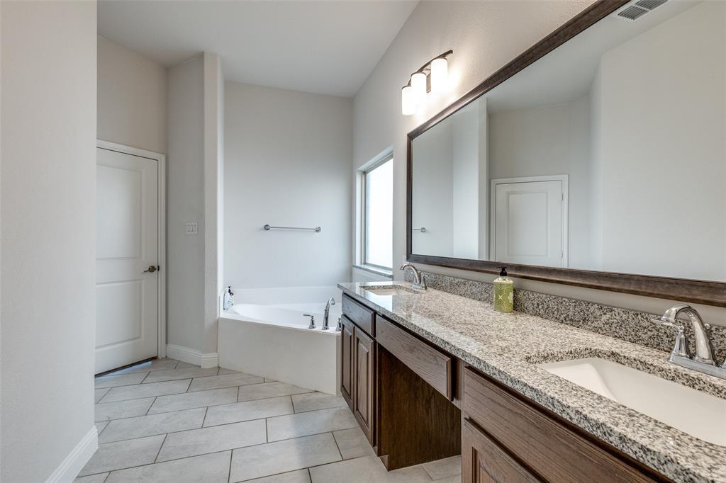 672 Harris Ridge Drive Arlington, TX 76002 - Photo 21 of 25