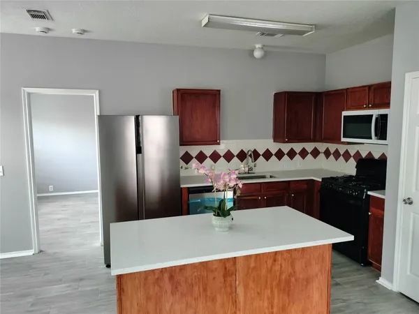 $1,995 | 14930 Sugarhollow Drive, Sugar Land, TX 77498