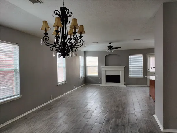 $1,995 | 14930 Sugarhollow Drive, Sugar Land, TX 77498