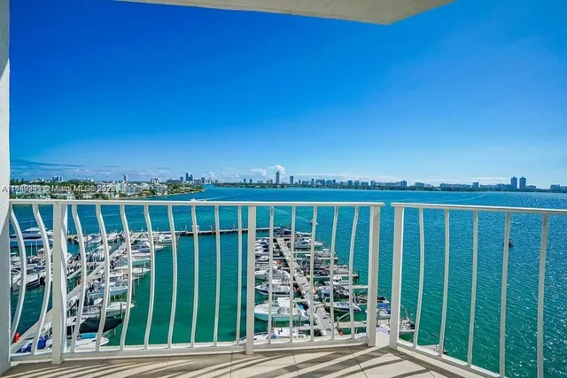 $3,000 | 7601 East Treasure Drive, Unit 1020, North Bay Village, FL 33141