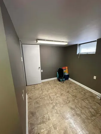 $274,900 | 17832 Glen Oak Avenue, Lansing, IL 60438
