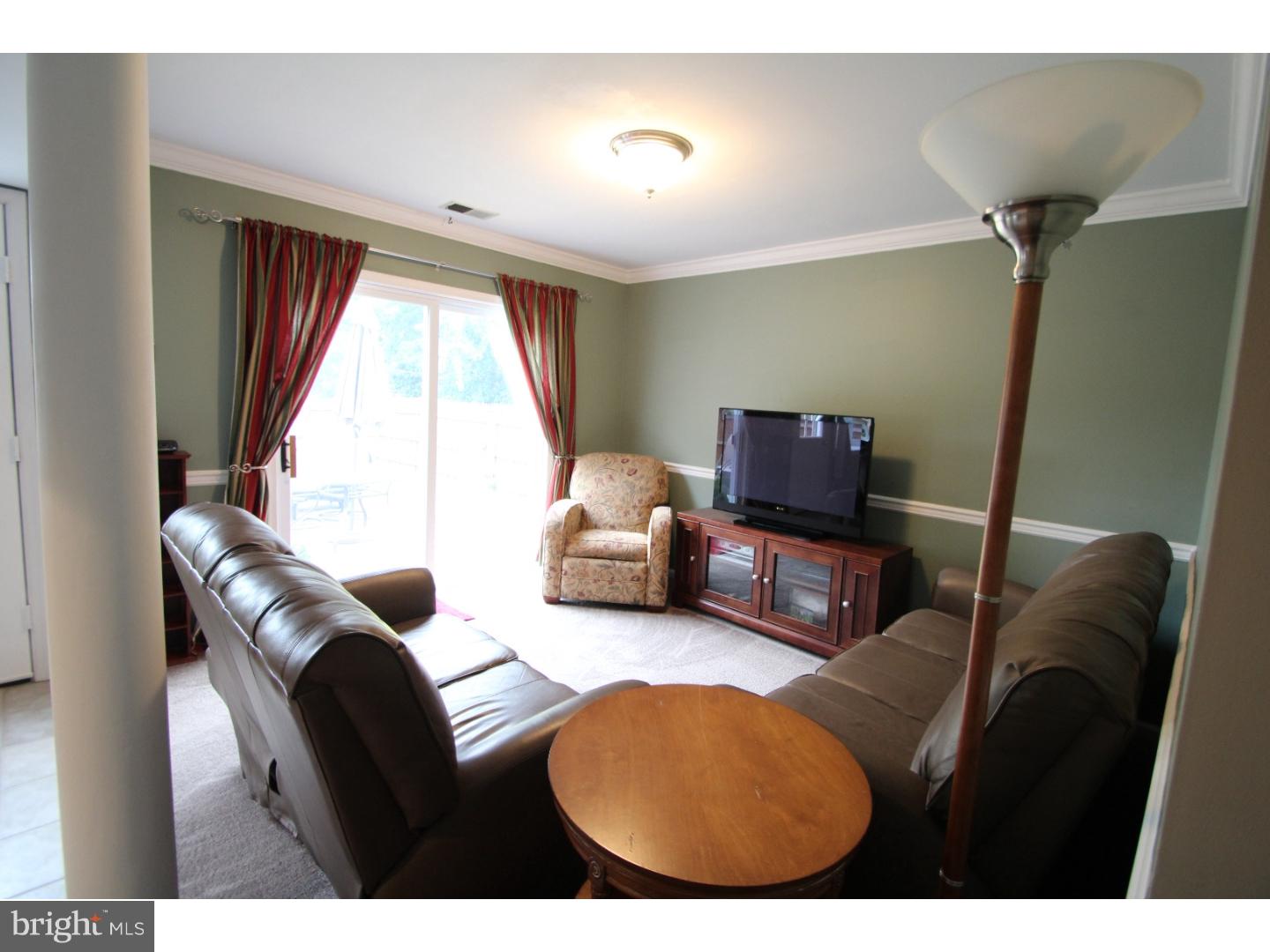 51 Church Road Horsham, PA 19044 - Photo 7 of 16 Family Room