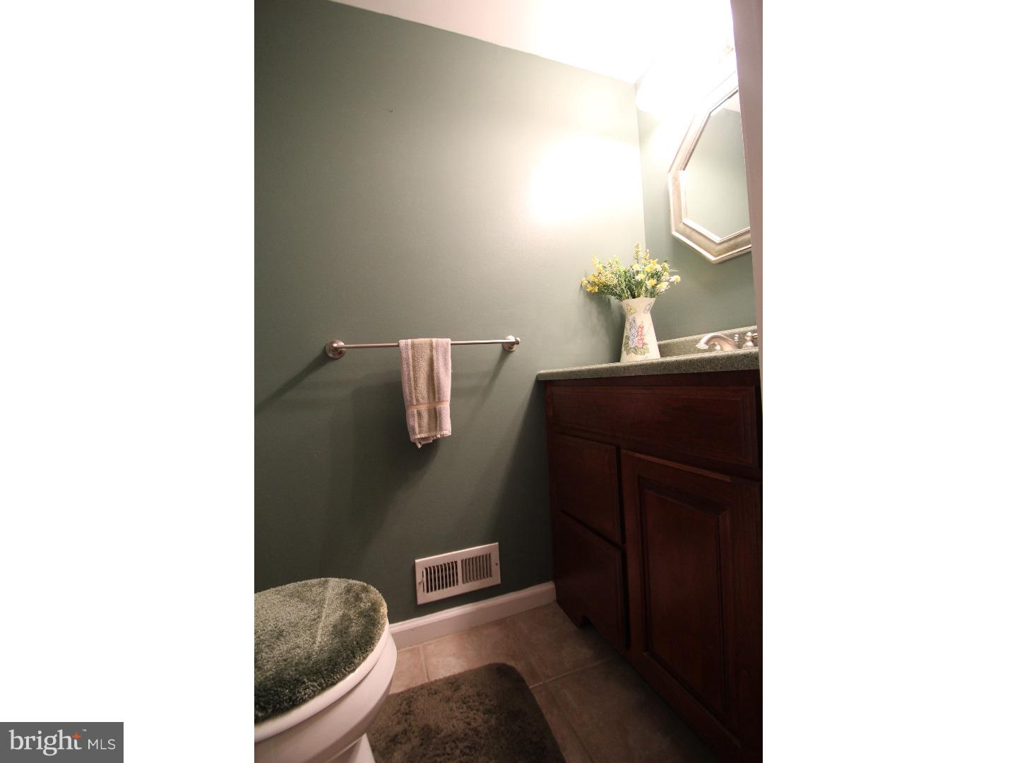 51 Church Road Horsham, PA 19044 - Photo 8 of 16 Gallery Image 8