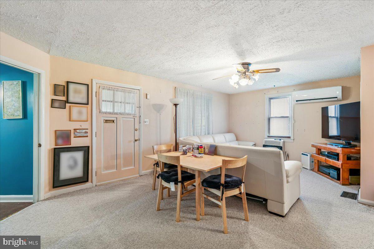 Old Mitchellville Road Bowie, MD 20716 - Photo 25 of 102 Living room