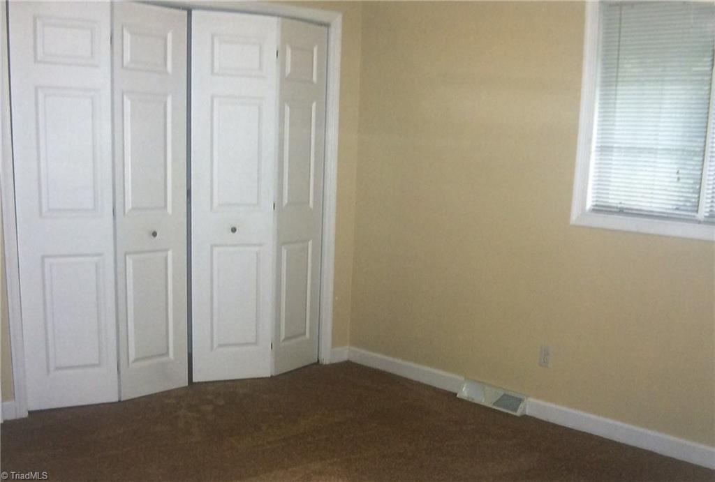 1501 Cardiff Lane High Point, NC 27265 - Photo 14 of 21 Gallery Image 14