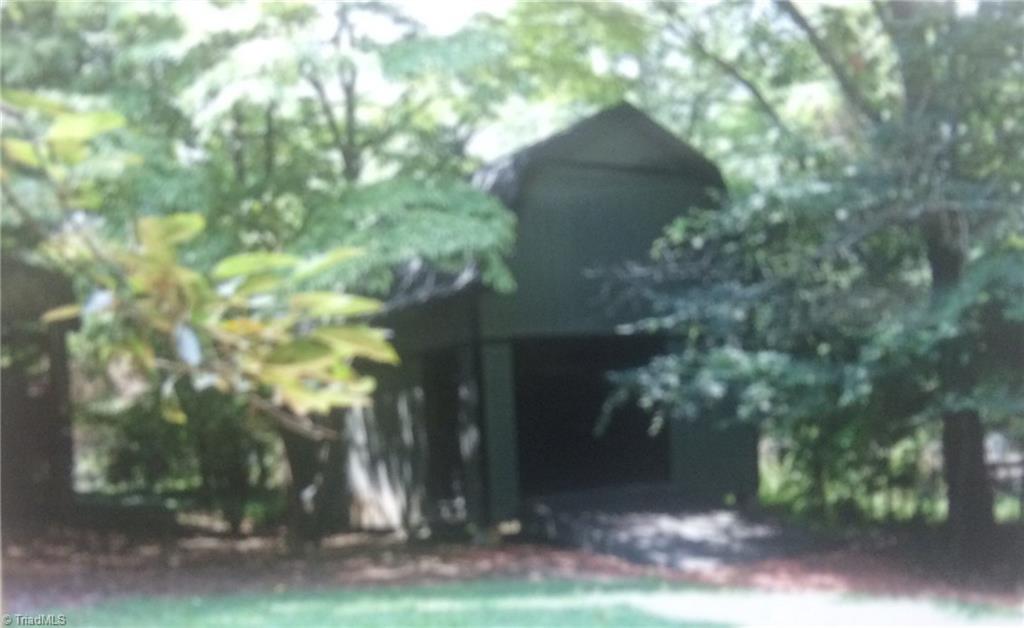 1501 Cardiff Lane High Point, NC 27265 - Photo 18 of 21 Gallery Image 18
