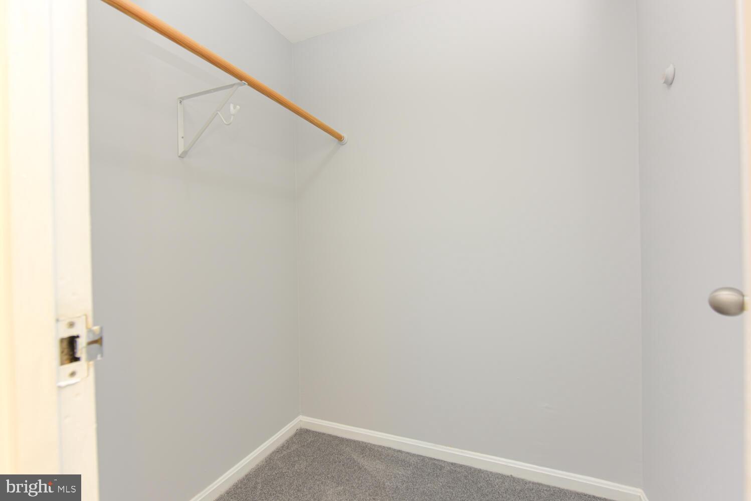 6135 Edsall Road, Unit M Alexandria, VA 22304 - Photo 20 of 31 Closet