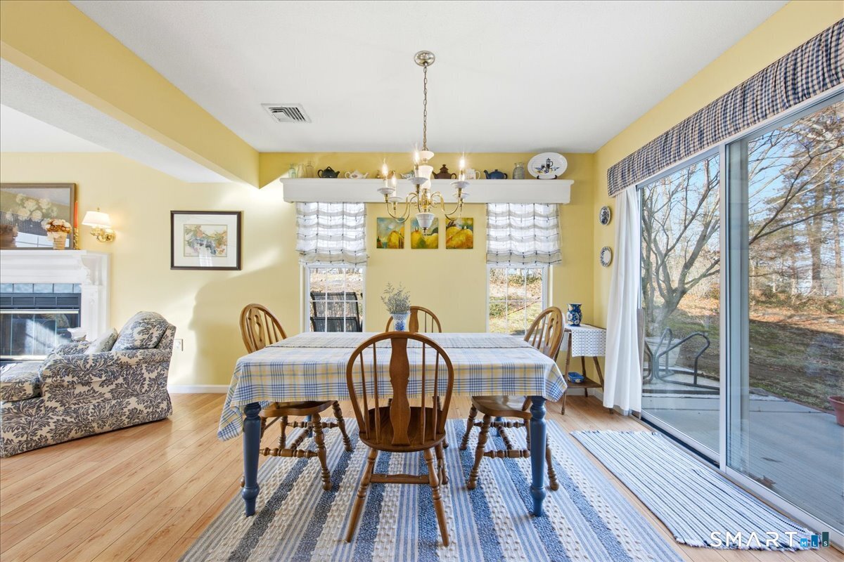 21 Apple Way Madison, CT 06443 - Photo 13 of 27