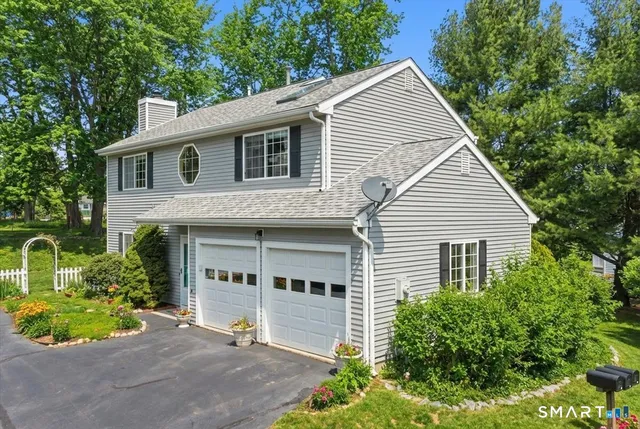 $549,000 | 21 Apple Way, Madison, CT 06443