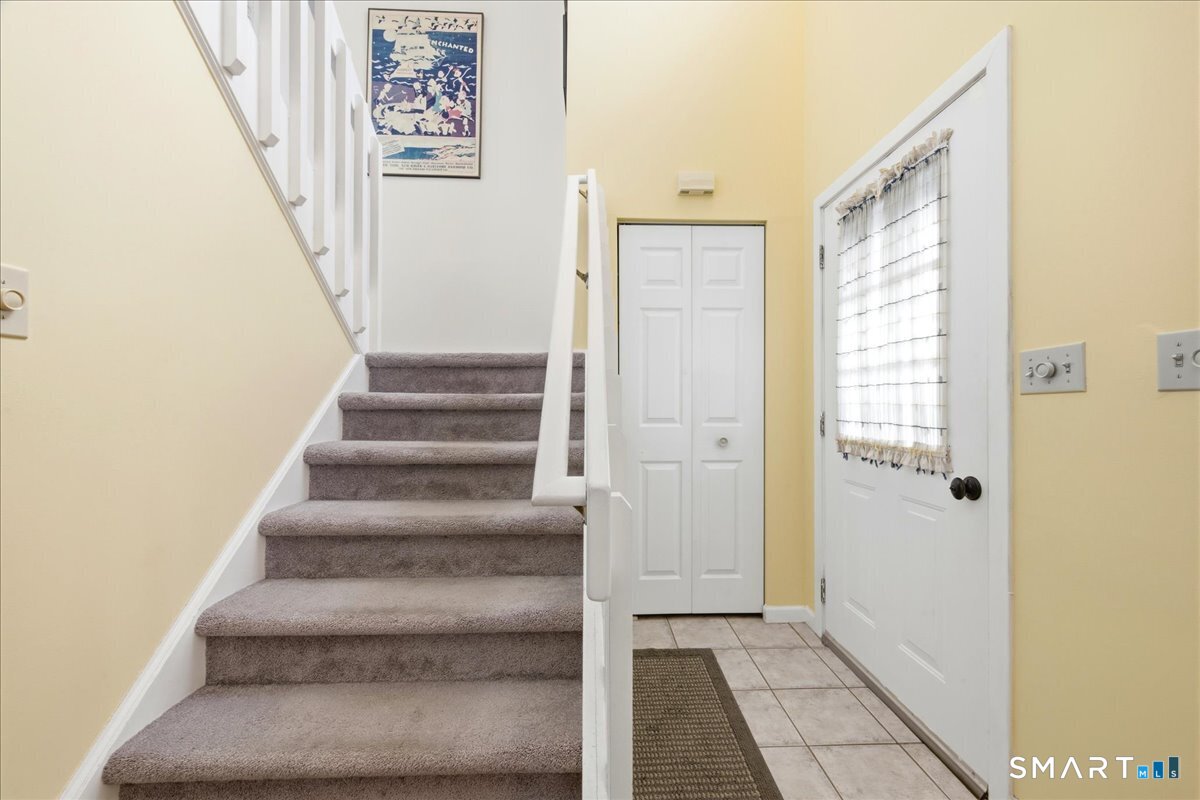 21 Apple Way Madison, CT 06443 - Photo 4 of 27