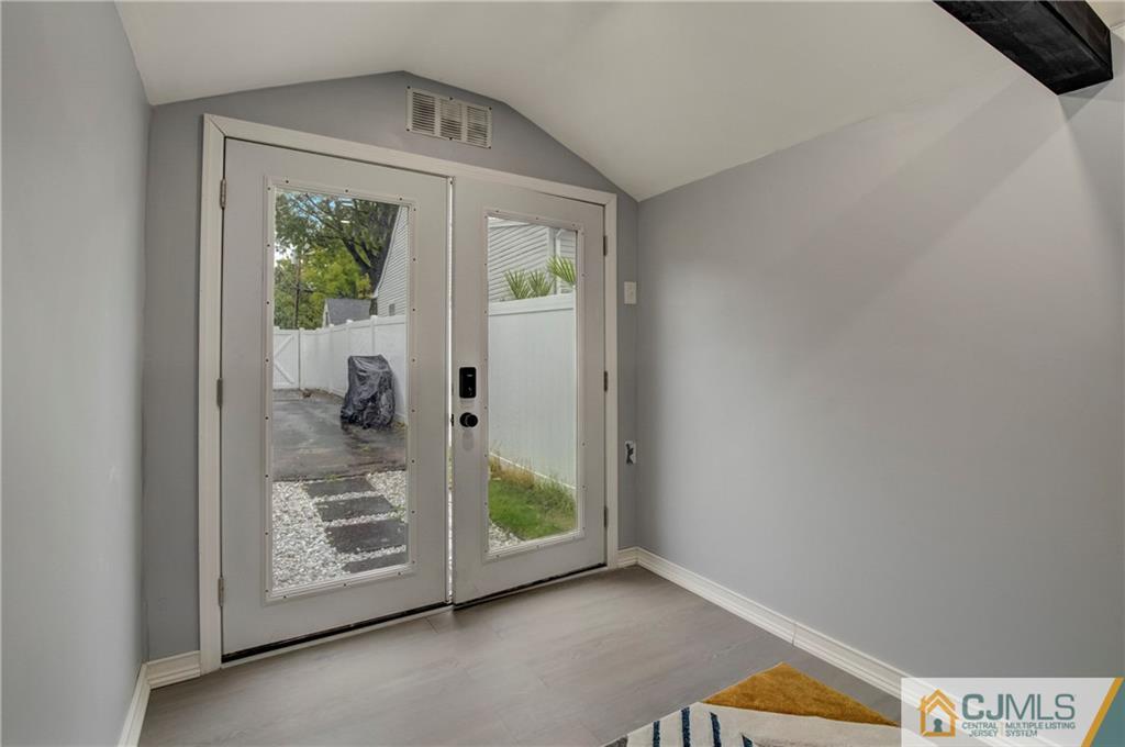 49 West Cliff Road Colonia, NJ 07067 - Photo 27 of 33
