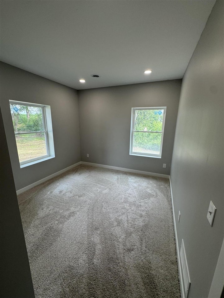 10833 Hoffman Road Marcellus, MI 49067 - Photo 5 of 14 Gallery Image 5