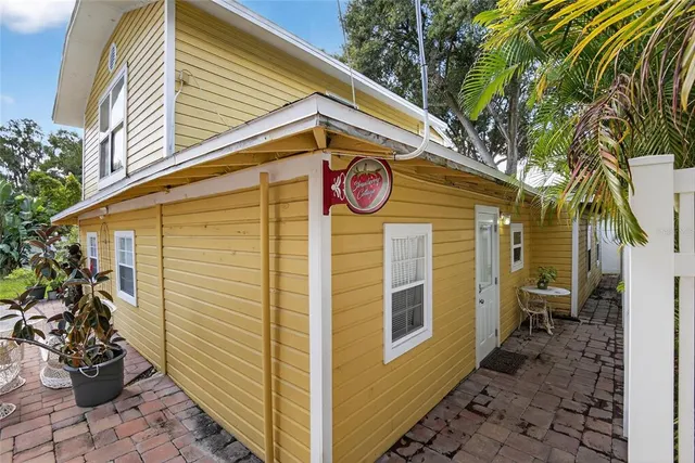 $950,000 | 805 North Wheeler Street, Plant City, FL 33563