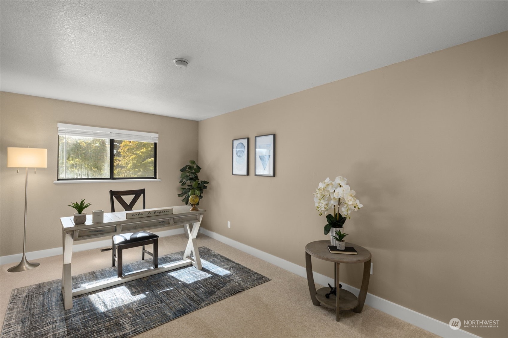 17547 Southeast 135th Street Renton, WA 98059 - Photo 23 of 37 a living room with furniture
