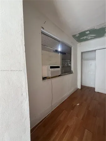 $3,000 | 1640 Funston Street, Hollywood, FL 33020