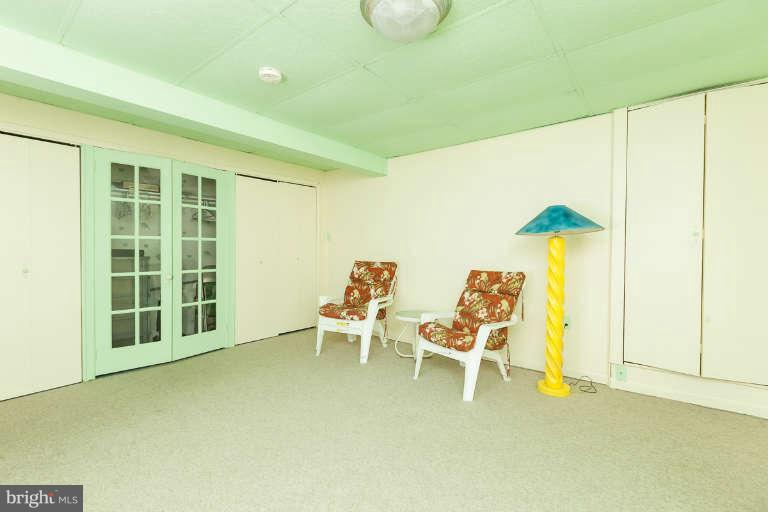 2001 Middleborough Road Baltimore, MD 21221 - Photo 22 of 30 a view of a room with chairs and table