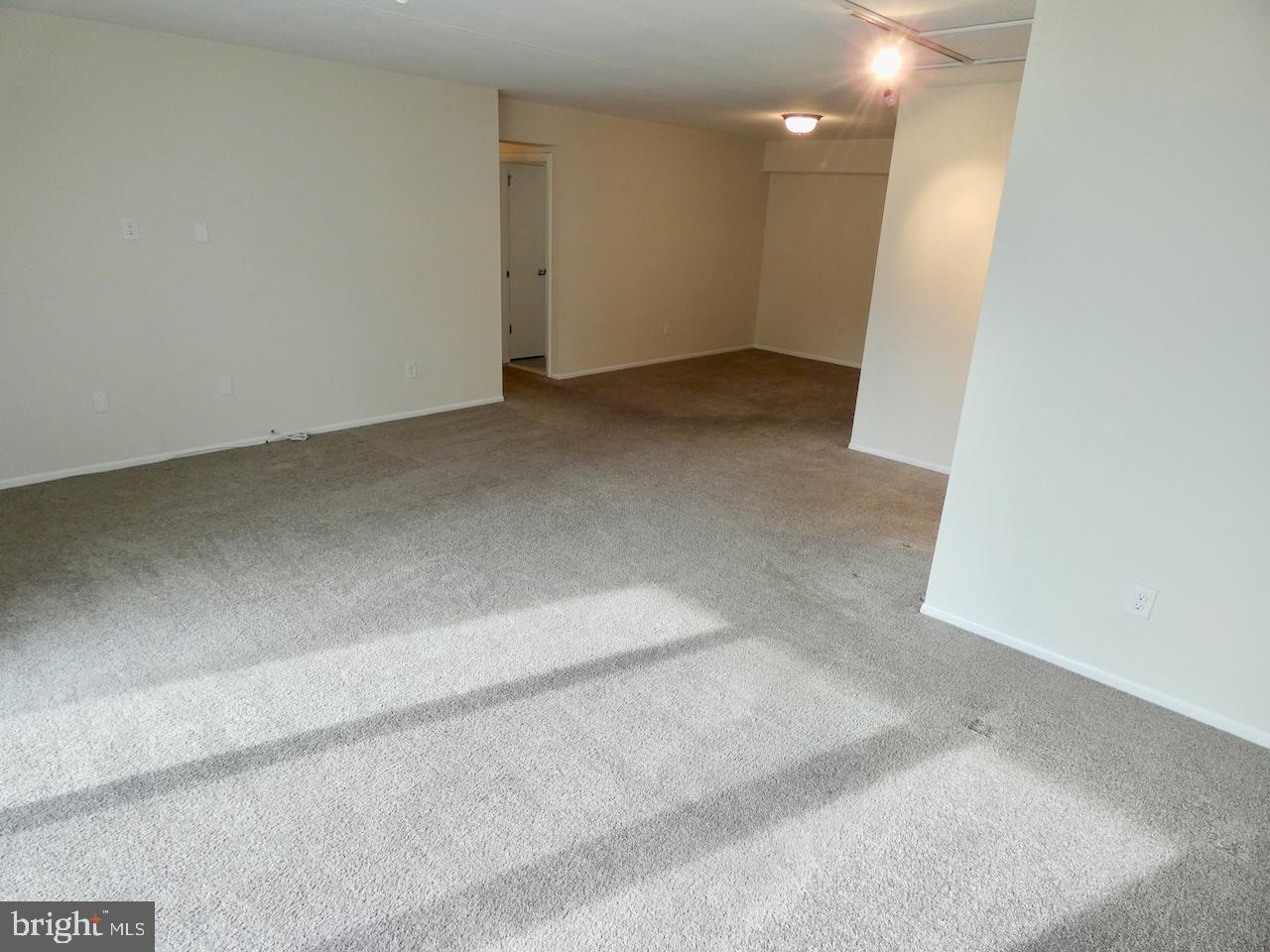 68 Welsh Tract Road, Unit D201 Newark, DE 19713 - Photo 22 of 43