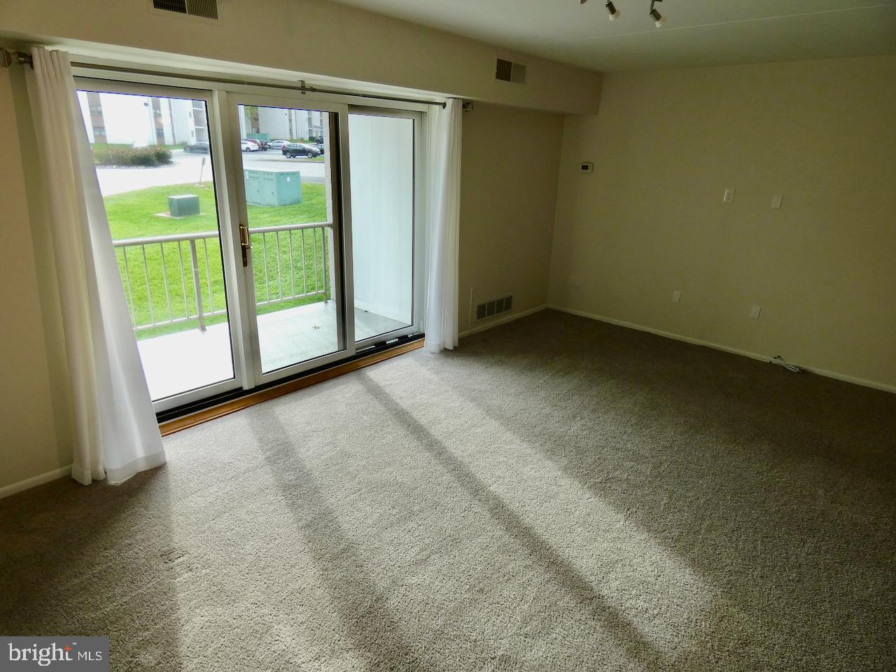 68 Welsh Tract Road, Unit D201 Newark, DE 19713 - Photo 23 of 43