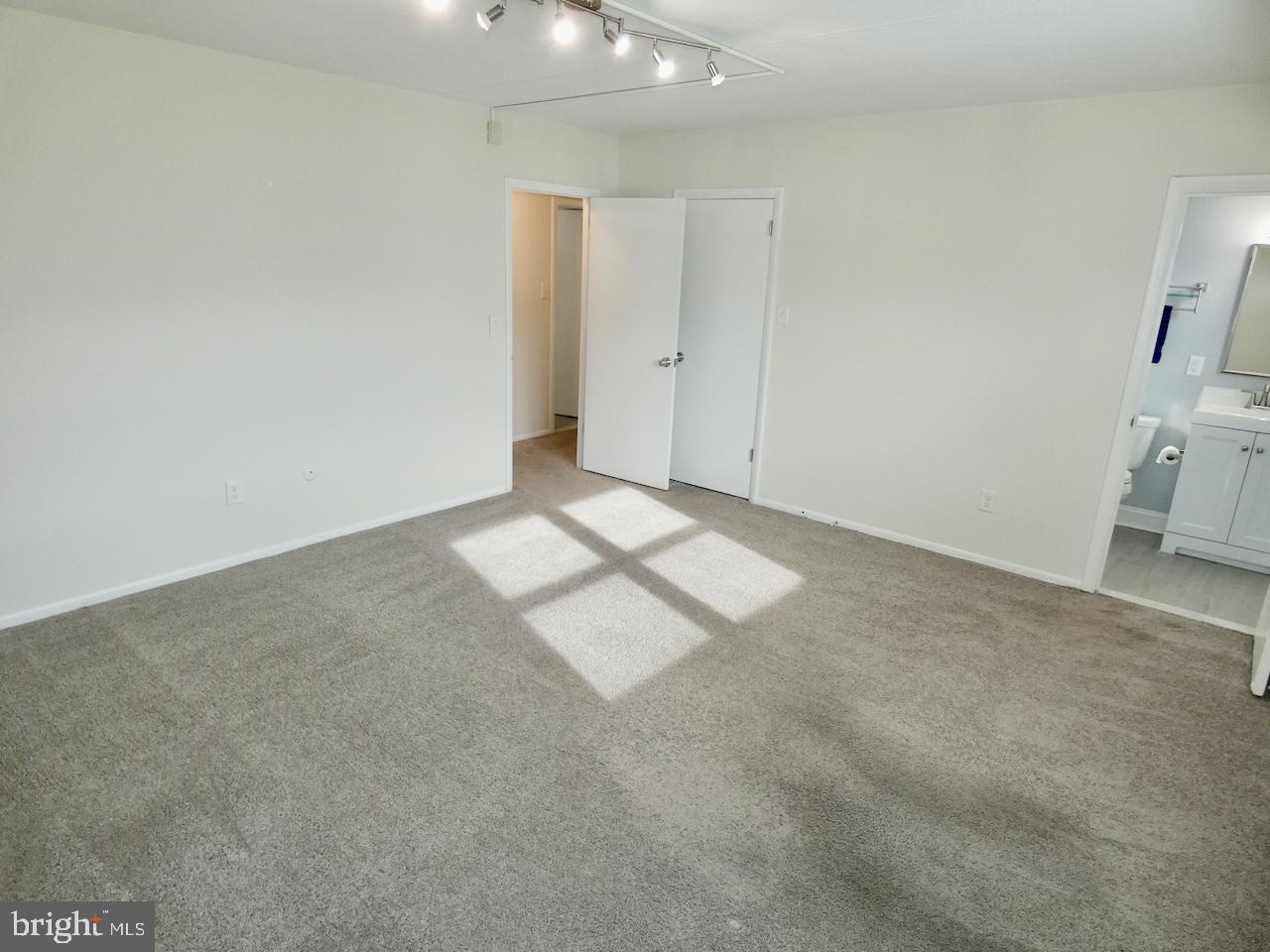 68 Welsh Tract Road, Unit D201 Newark, DE 19713 - Photo 28 of 43
