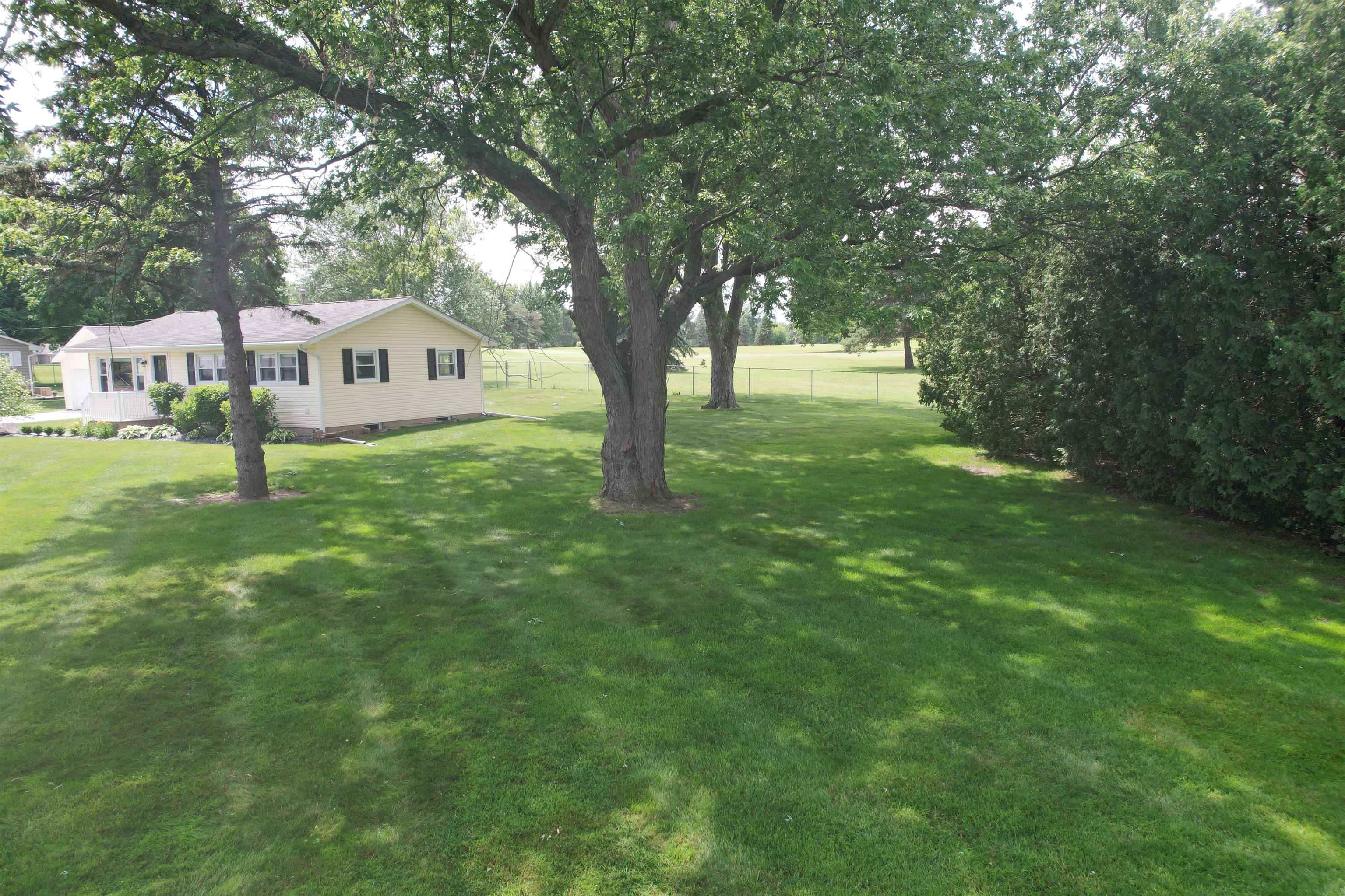 8624 East Monroe Road Durand, MI 48429 - Photo 2 of 37