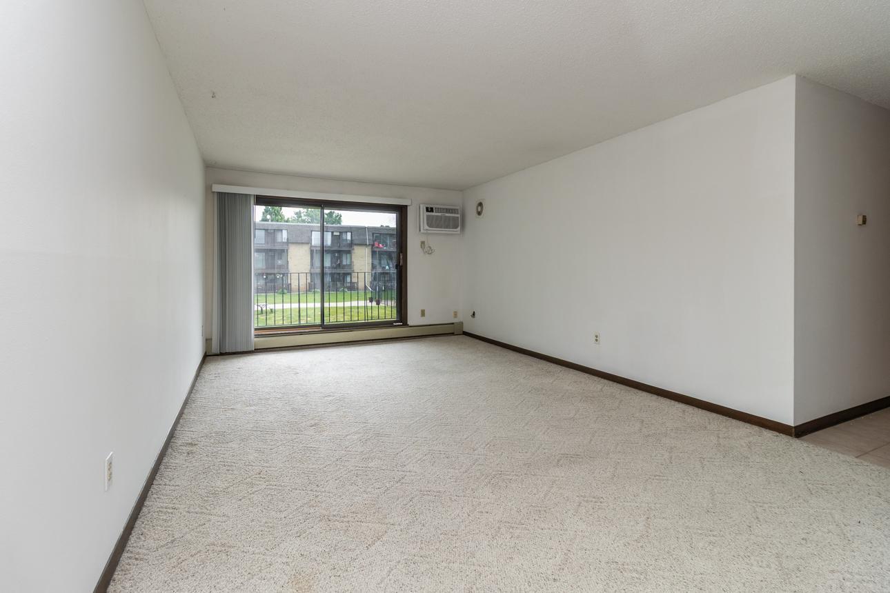 3431 Kent Street, Unit 815 Shoreview, MN 55126 - Photo 13 of 28