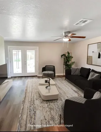 $1,800 | 11722 Teaneck Drive, Houston, TX 77089