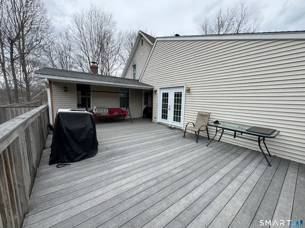 $365,000 | 10 Texas Heights Road, Plainfield, CT 06374