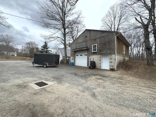 $365,000 | 10 Texas Heights Road, Plainfield, CT 06374