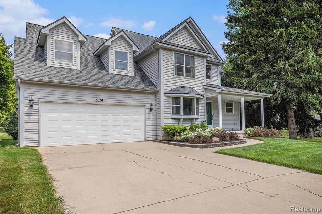 3074 Woodcrest Road Rochester Hills, MI 48309 - Photo 4 of 39
