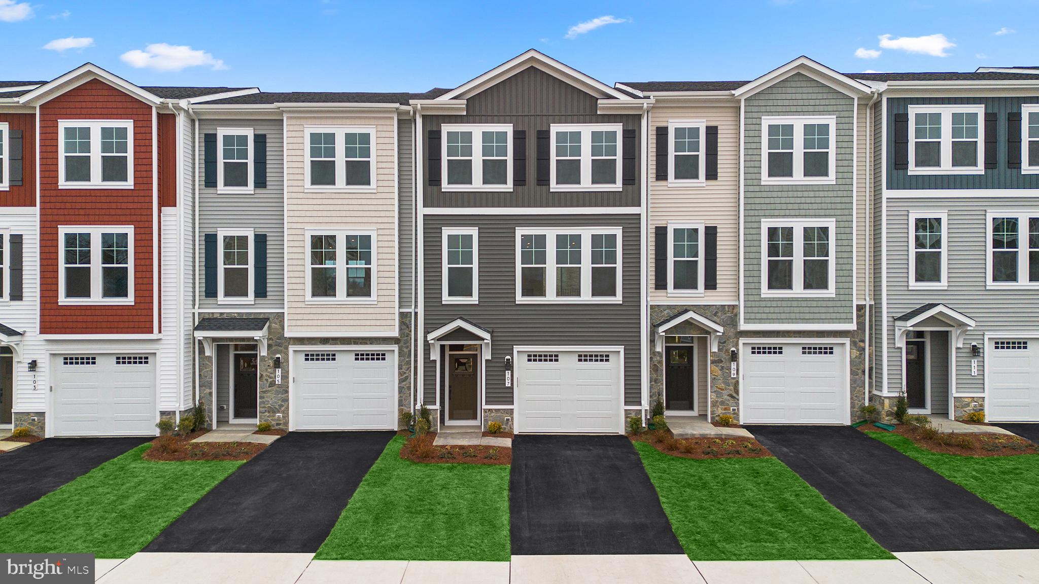 107 Checkerspot Way Lake Front Royal, VA 22630 - Photo 1 of 25