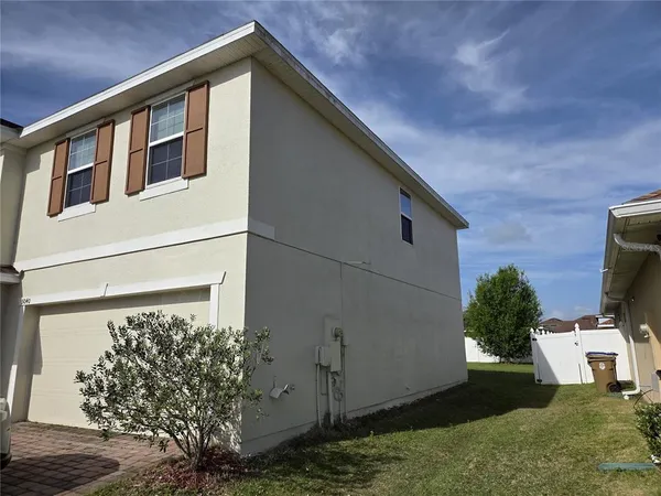 $2,300 | 5040 Beauclair Street, Kissimmee, FL 34758
