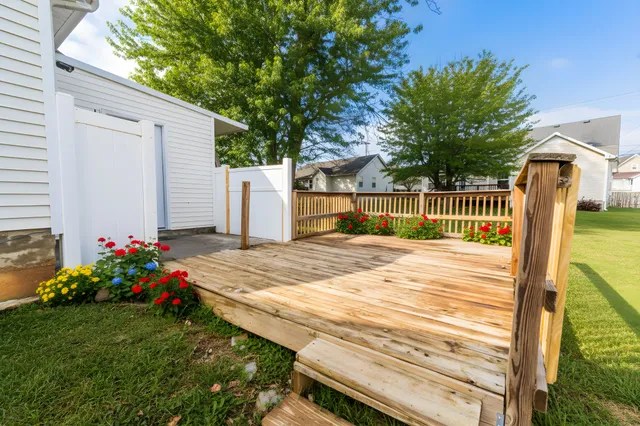 $299,900 | 1056 Stonemark Trail, La Vergne, TN 37086