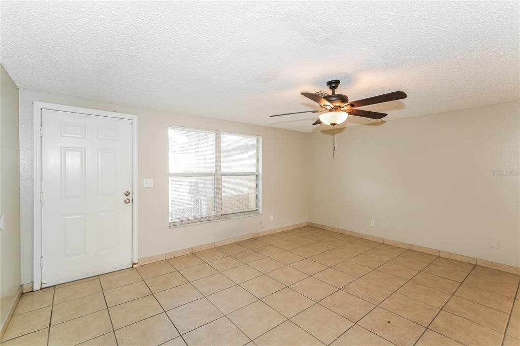 8804 Lido Lane Port Richey, FL 34668 - Photo 5 of 17 Gallery Image 5