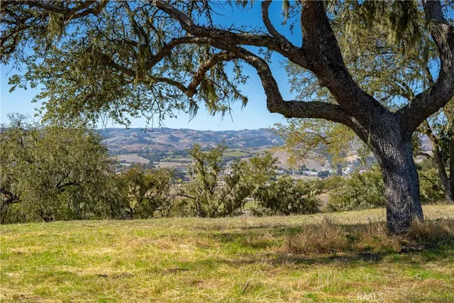 $395,000 | 2264 Lake Ysabel Road, Templeton, CA 93465