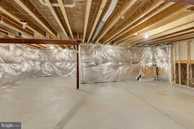 a house view with a outdoor space