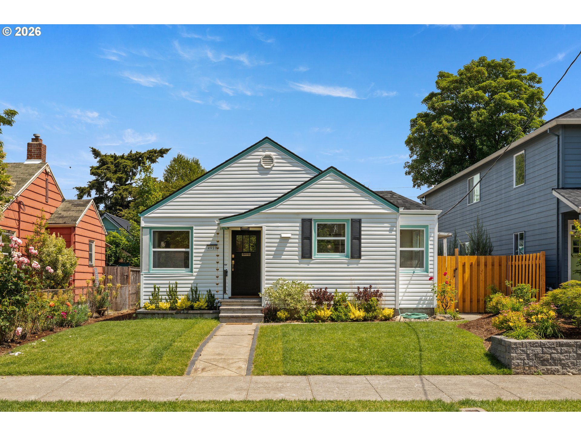 4910 Southeast 65th Avenue Portland, OR 97206 - Photo 1 of 38