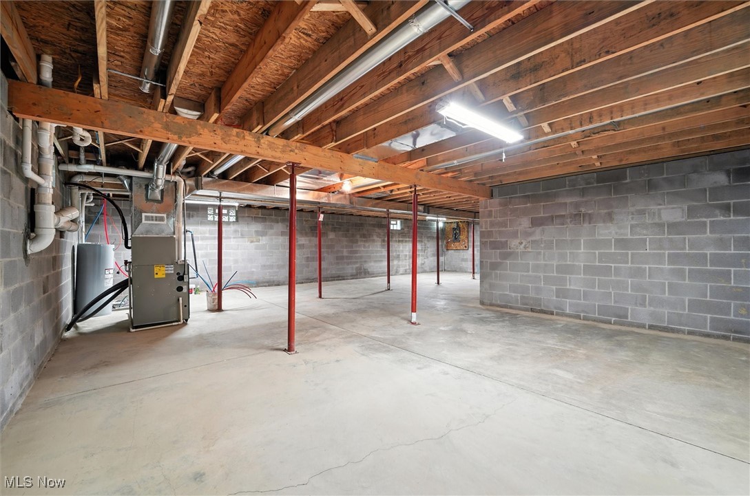 4361 Middle Road Conneaut, OH 44030 - Photo 27 of 35