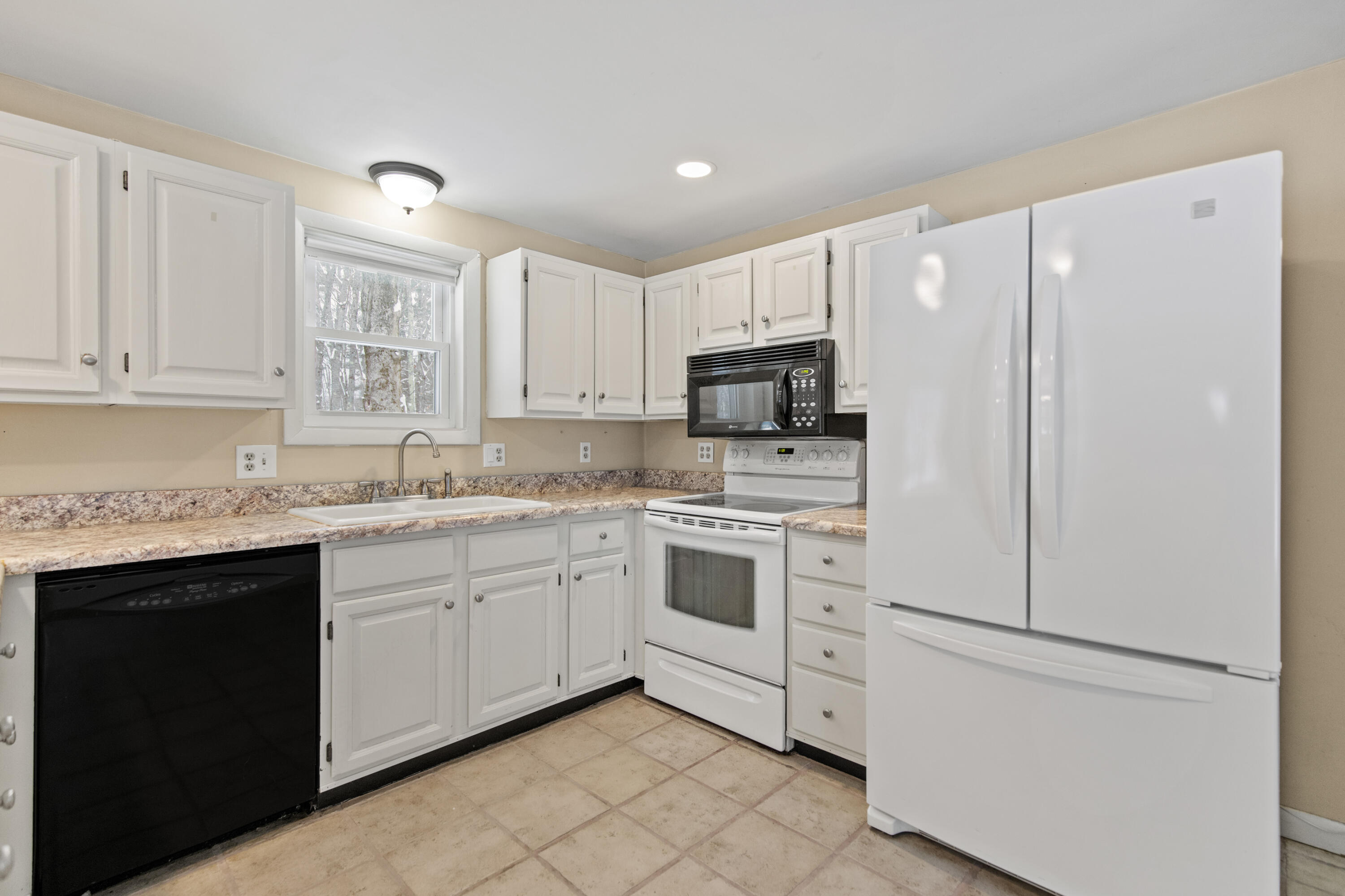 67 Sand Bar Road Windham, ME 04062 - Photo 21 of 46 67sandbarwindham_007