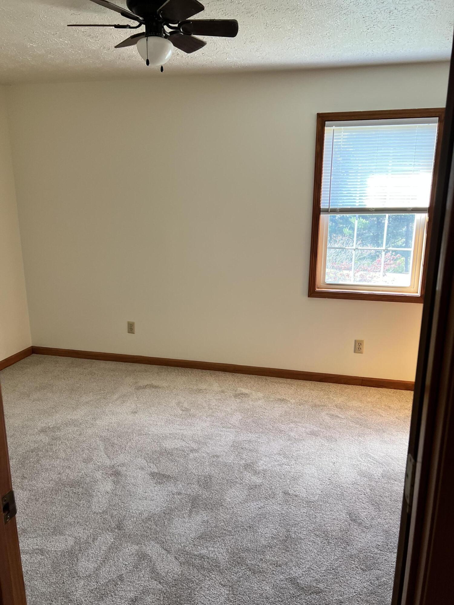 111-121 Hughes Road, Unit 1 Watauga, TN 37694 - Photo 19 of 23 8DC7227C-368E-4C0E-8428-1A1B6B636868