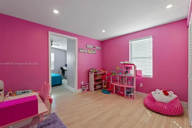 $215,000 | 5305 Northwest 202nd Terrace, Miami Gardens, FL 33055