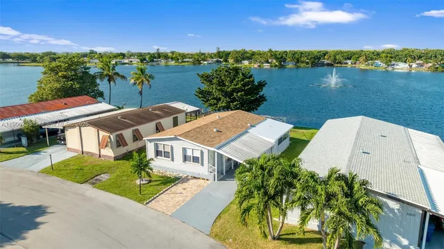 $215,000 | 5305 Northwest 202nd Terrace, Miami Gardens, FL 33055