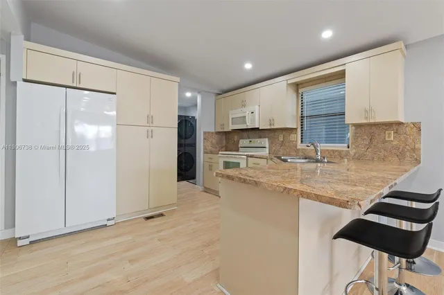 $215,000 | 5305 Northwest 202nd Terrace, Miami Gardens, FL 33055