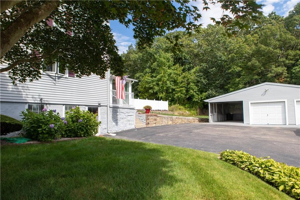 191 High Street Westerly, RI 02891 - Photo 5 of 40