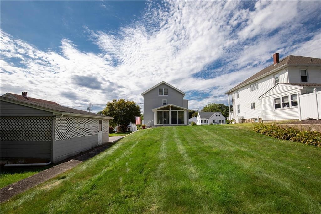 191 High Street Westerly, RI 02891 - Photo 10 of 40